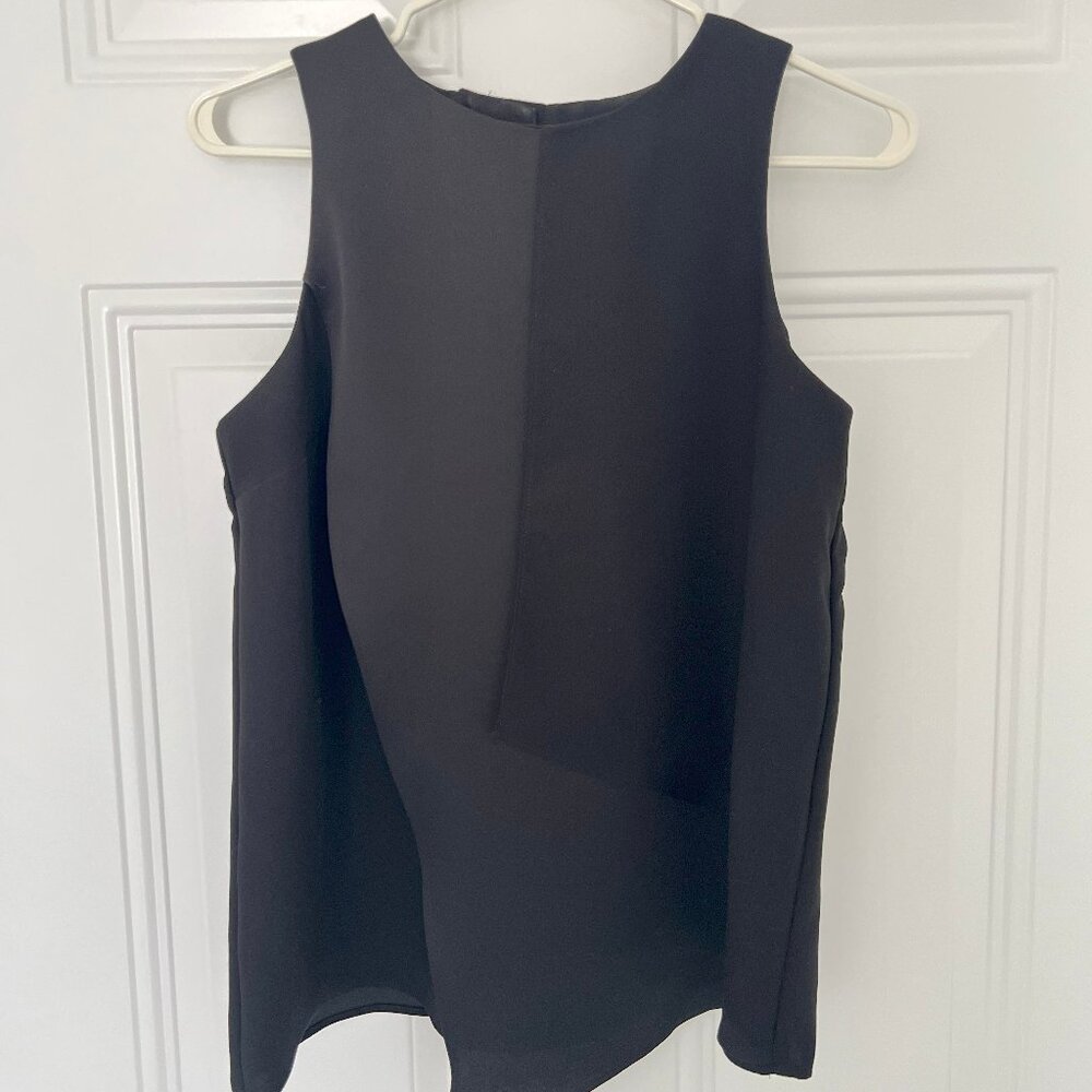 Willow & Thread Black Sleeveless Top